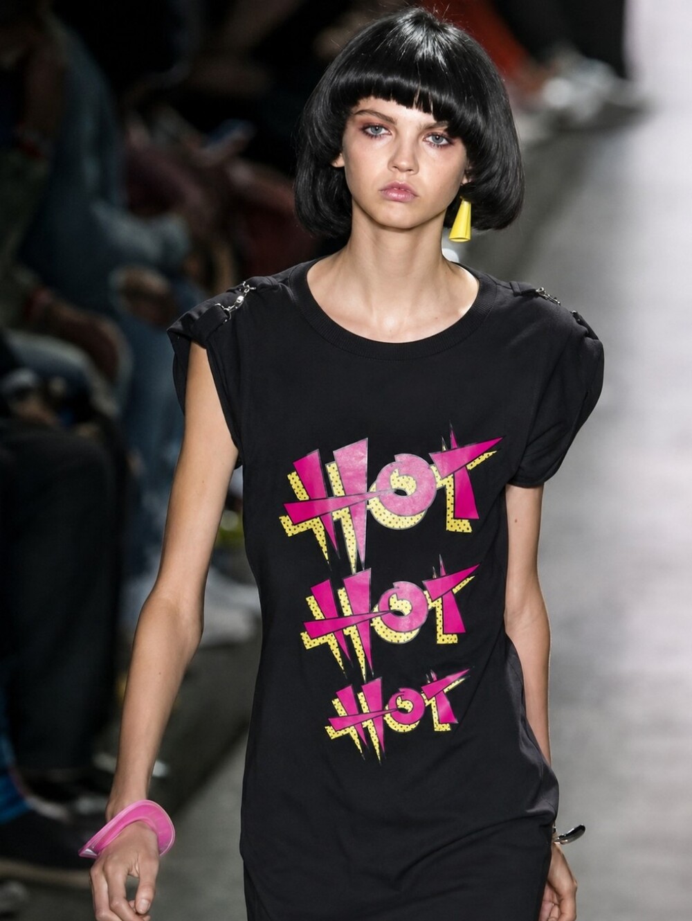 Jeremy Scott Black Graphic 'Hot' T-Shirt Dress - Pink & Yellow Print